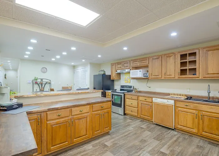 On Main St! Walkable Family In Princeton