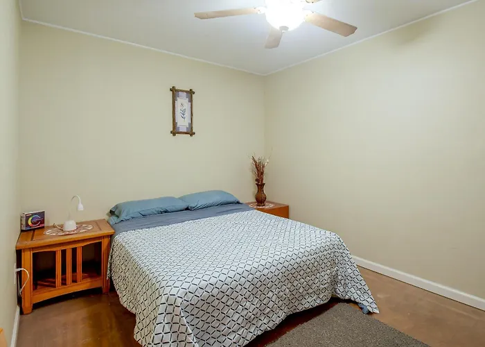 On Main St! Walkable Family In * Princeton